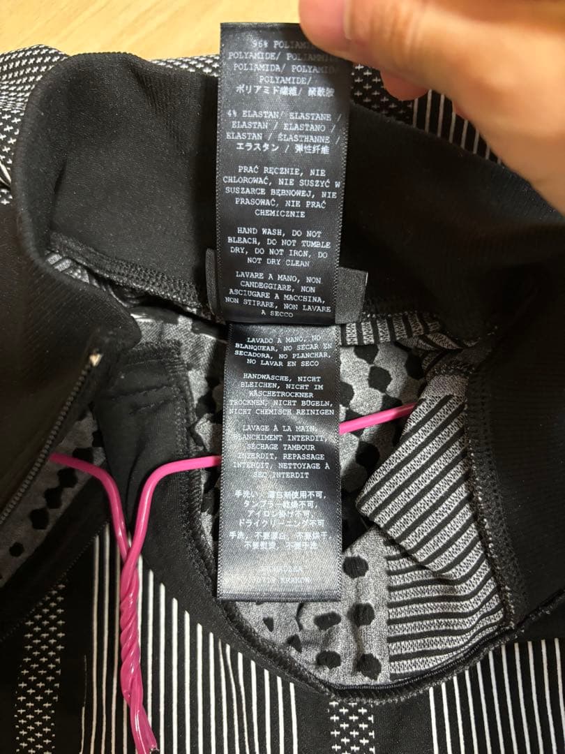 misbhv sport ミスビヘイブ　スポーツトップス　サイズxs