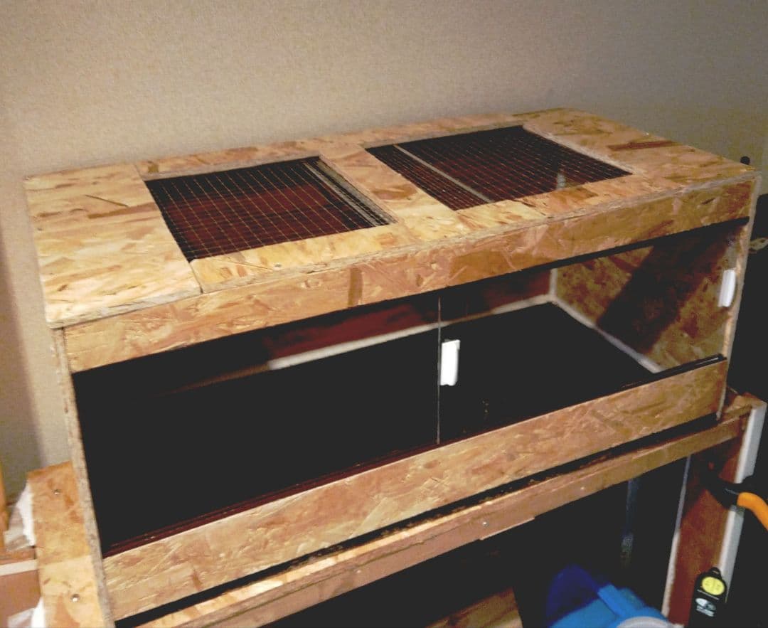 ミドルサイズOSB木製ケージ　未使用