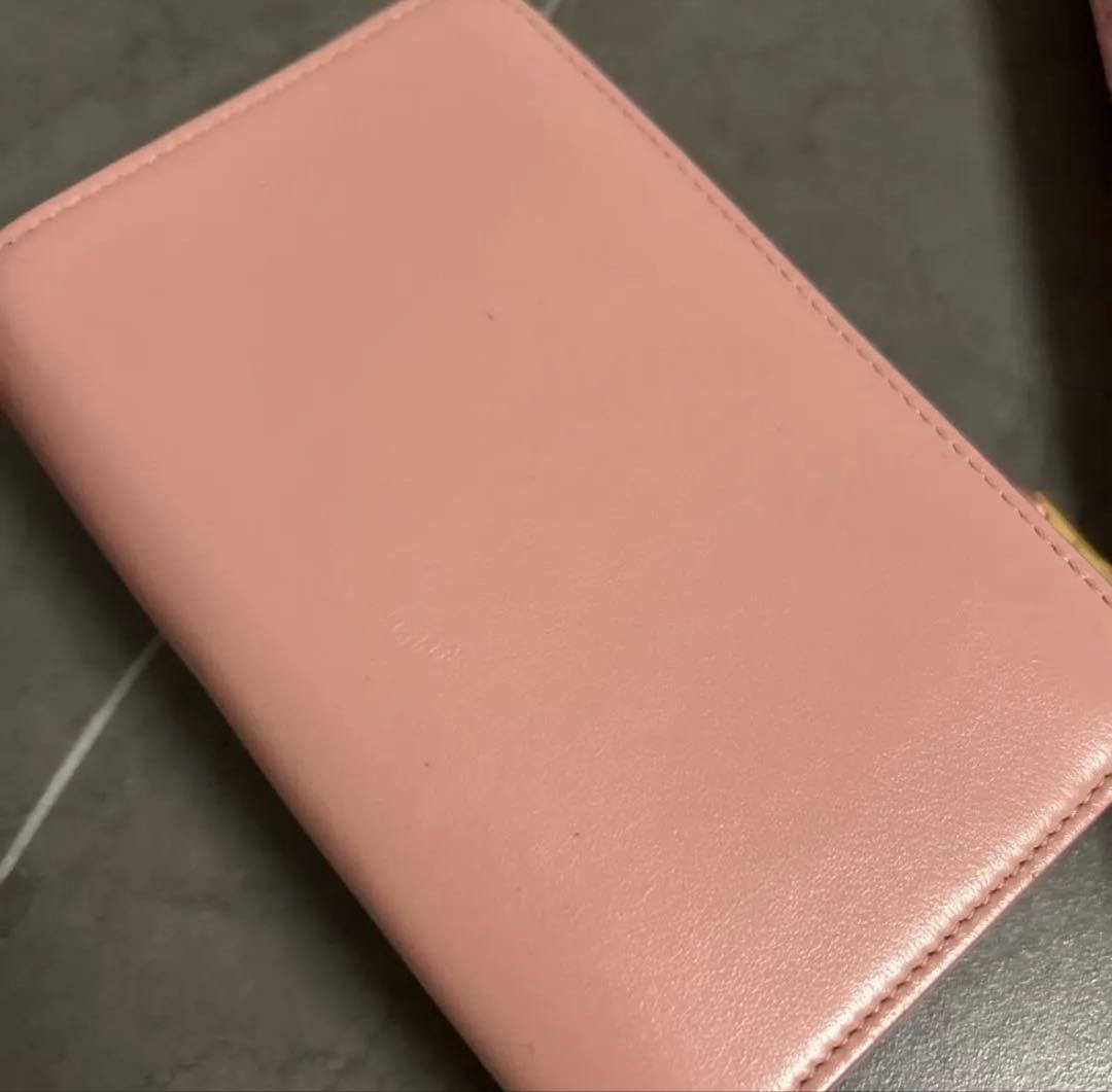 15時までのりぃ　ミュウミュウ　財布