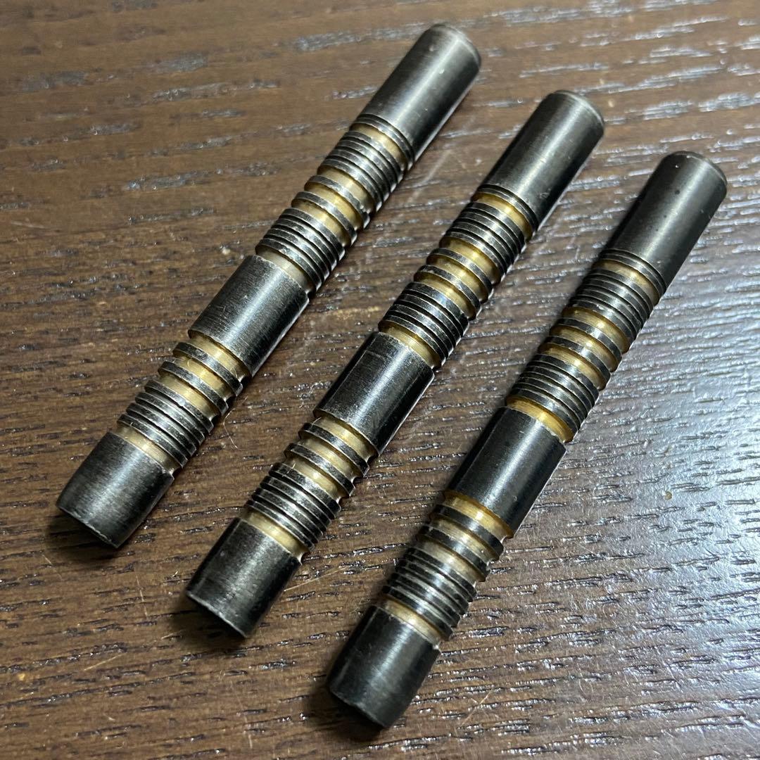 Winmau MvG Trilogy 20g マイケル・ヴァン・ガーウェン