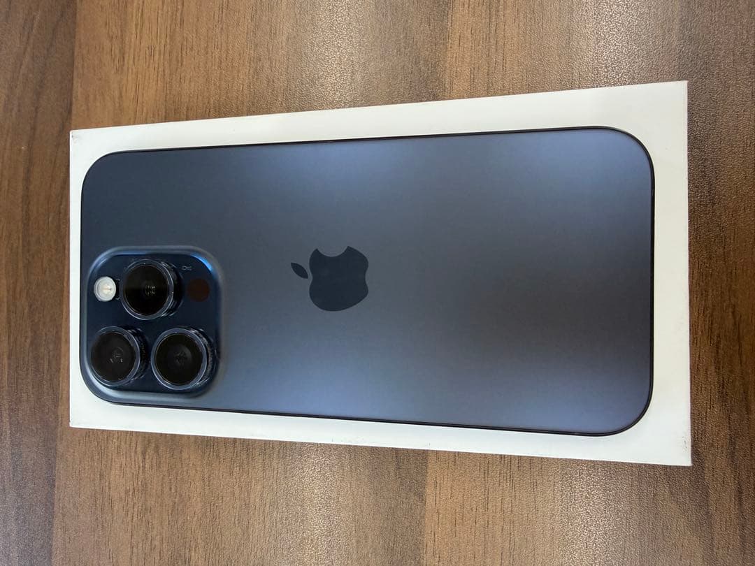 ？AppleCare付 iPhone 15 Pro 512GB