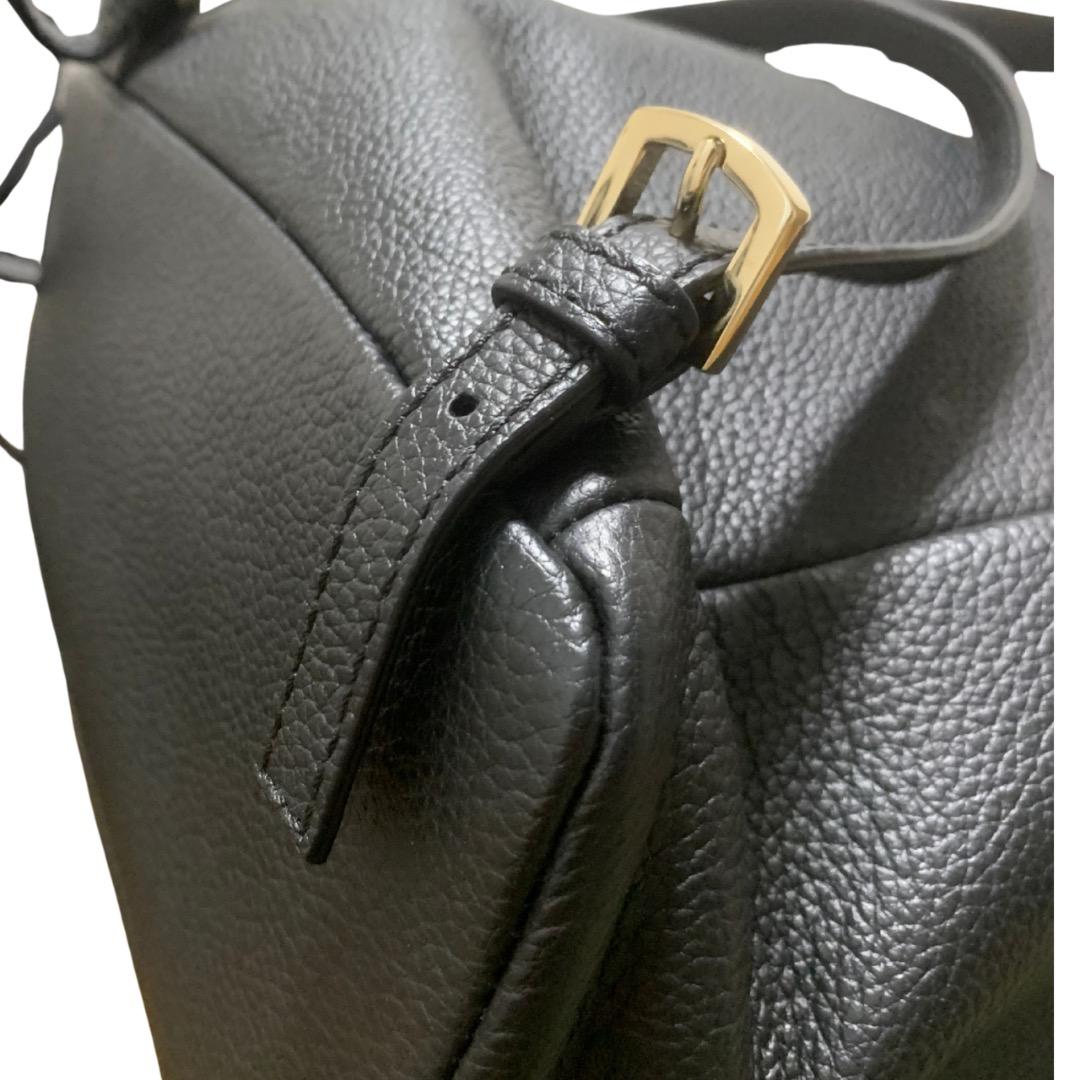 【極美品】FURLA 黒 レザー リュックサック バッグ