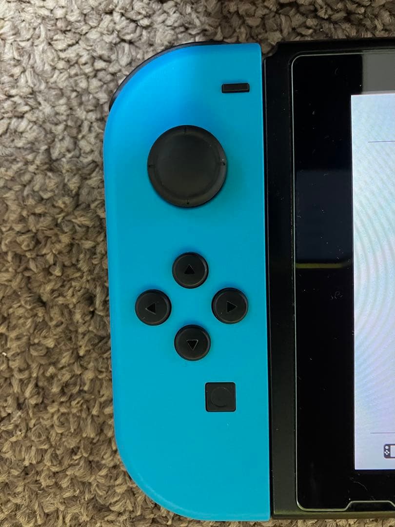 Nintendo Switch初期型ネオンブルー×ネオンレッド、ホリパッド付き