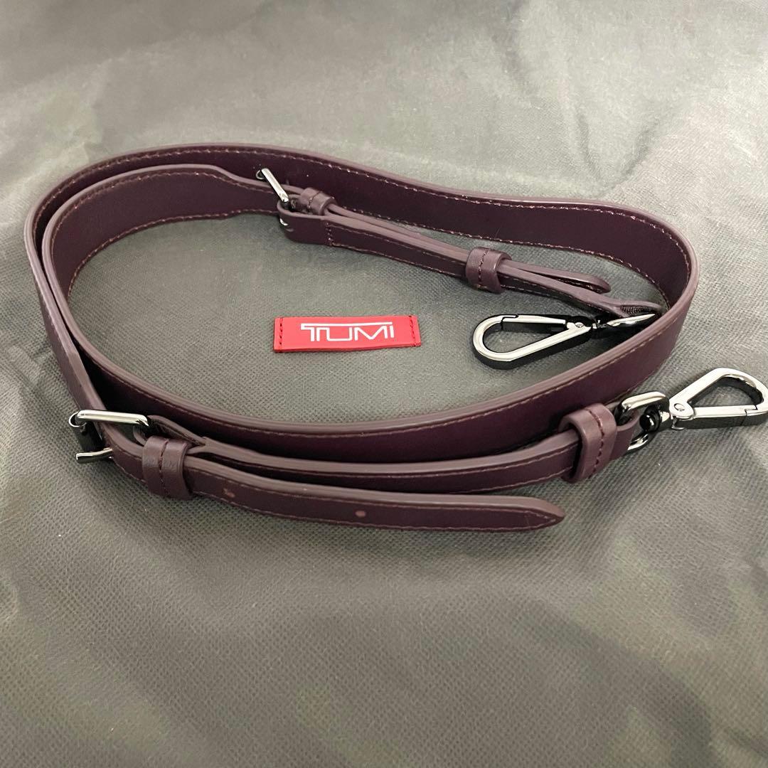 TUMI 2WAY トート レザー T-PASS搭載 PCケース付
