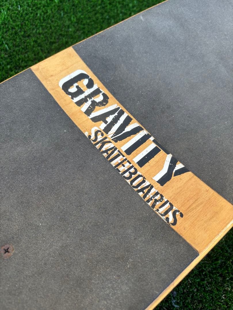 GRAVITY サーフスケート　スラローム　カーバー