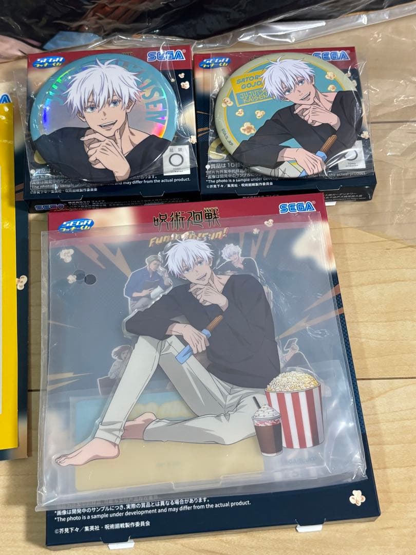 呪術廻戦 セガラッキーくじ E賞 缶バッジ アクリルスタンド 五条悟 コンプ