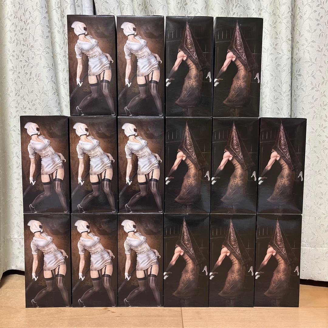 サイレントヒル2　バブルヘッドナース&レッドピラミッドシング　フィギュア