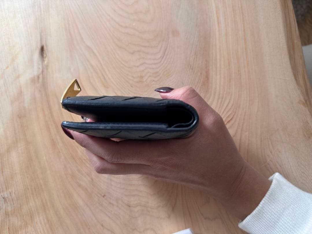 BOTTEGA VENETA ネイビー　イントレチャート　二つ折り財布