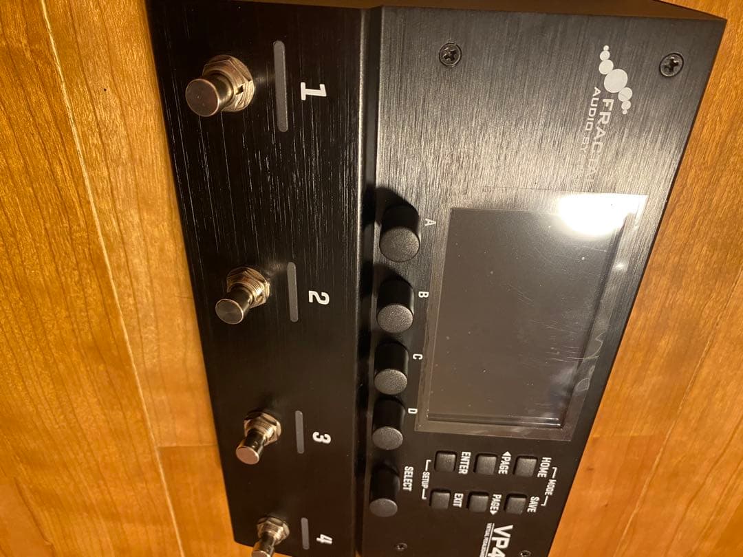 Fractal Audio VP4 マルチエフェクター[ysi]