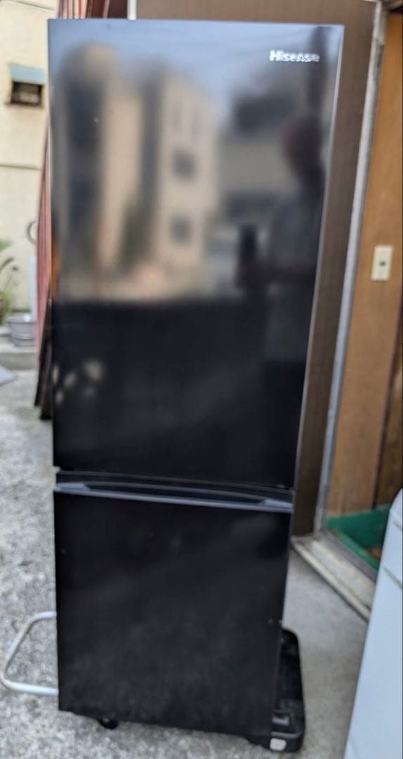 やま　美品 ハイセンス 冷蔵庫 HR-D1701B 175L