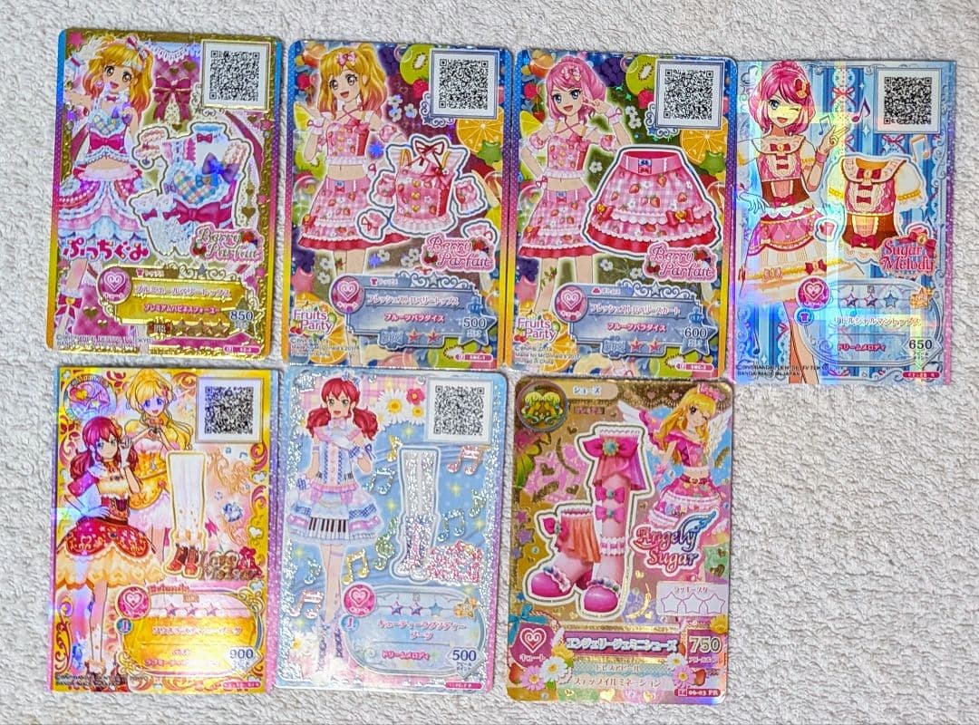 アイカツカード72枚セット （レアカード付き）