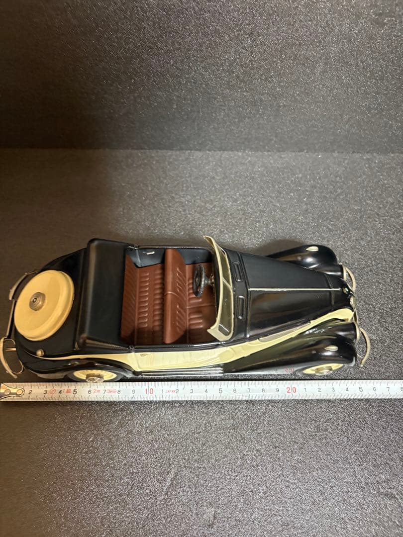 ミニカー Schuco 1/18 BMW 327 Cabriolet