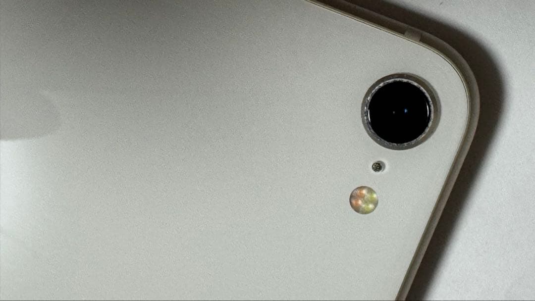 iPhone SE 第3世代 64GB スタートライトSIMフリー