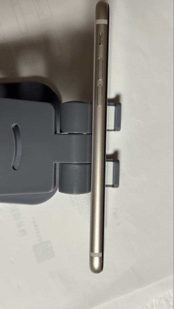 iPhone SE 第3世代 64GB スタートライトSIMフリー