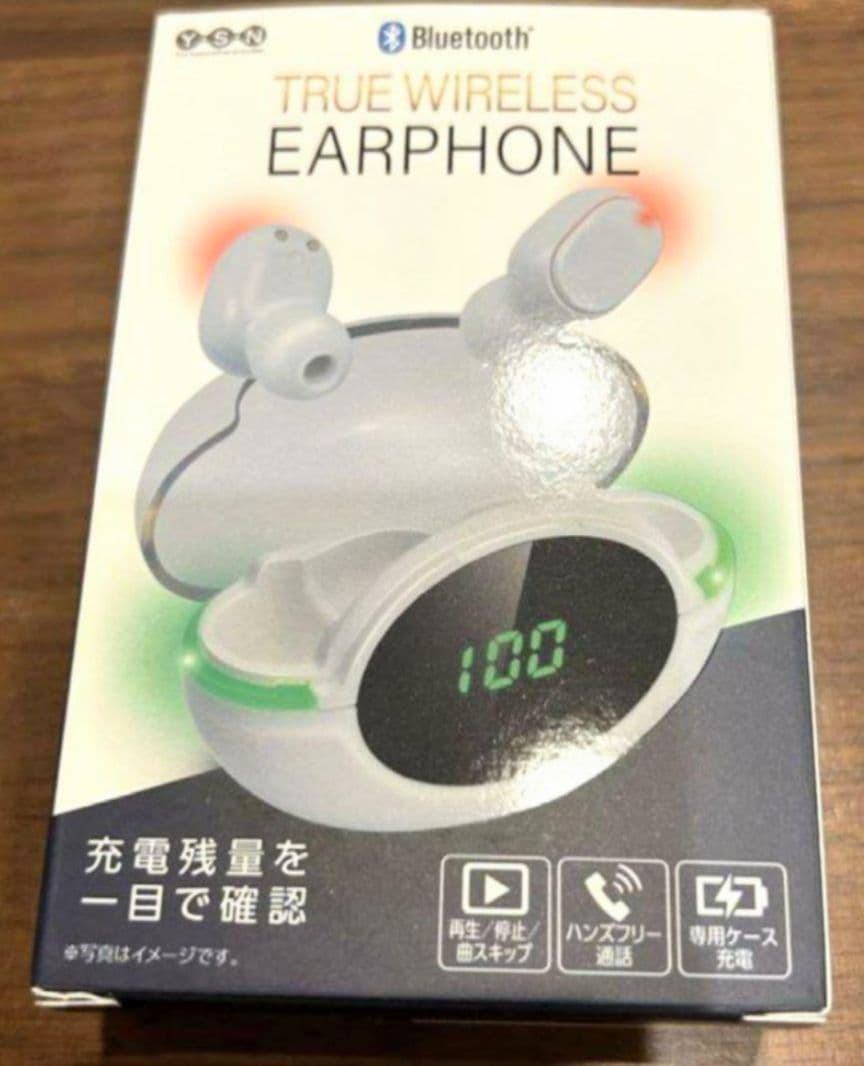 新品未使用 ワイヤレスイヤホン ワイエスエス 液晶搭載充電ケース付 イヤホン