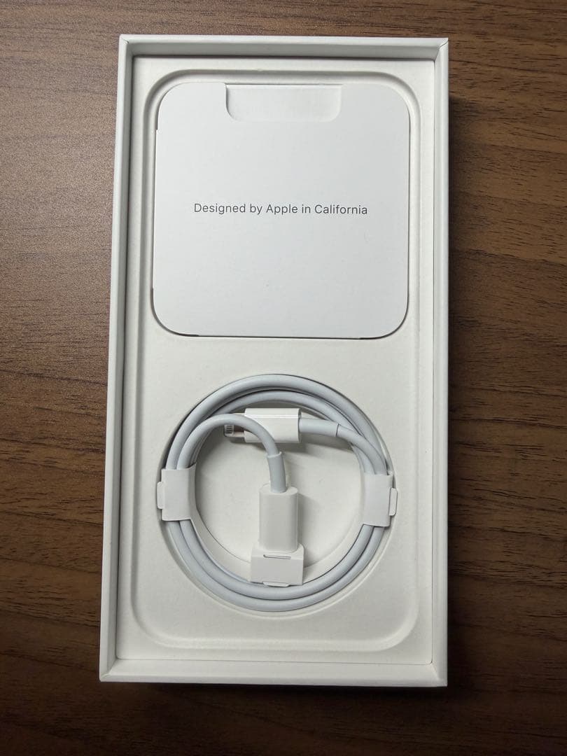 iPhone 13 128GBミッドナイトブルー