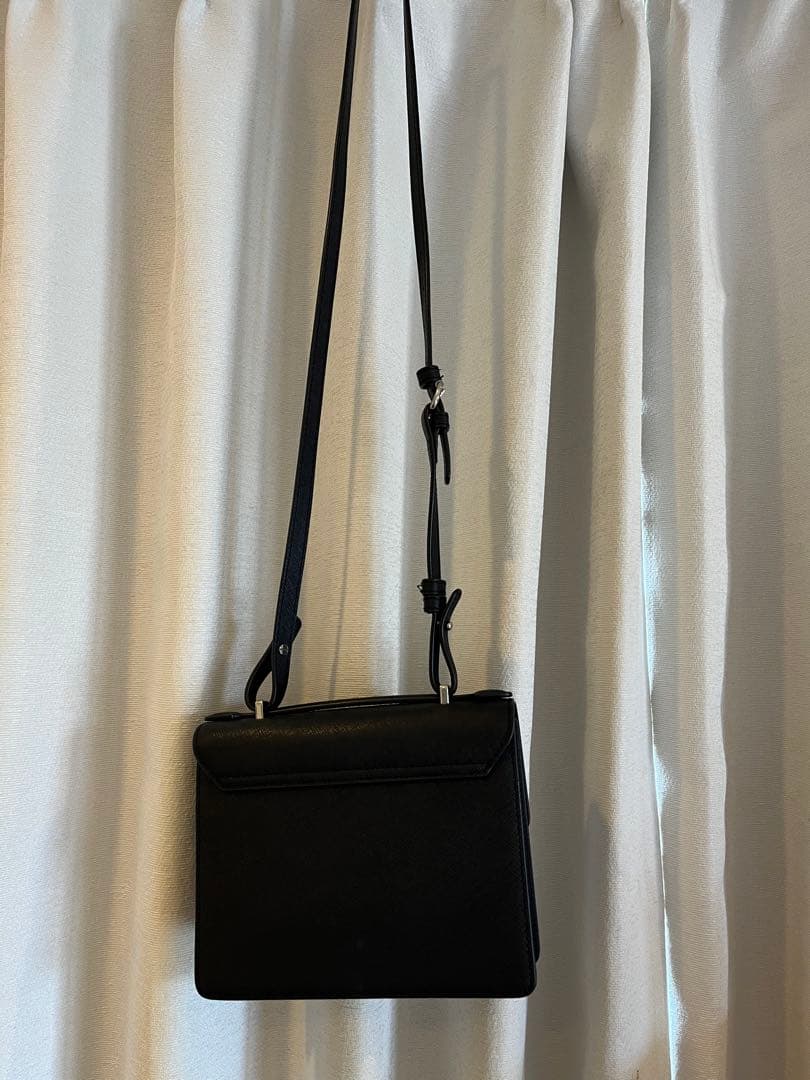 ヴィヴィアン　ショルダーバッグ〈まとめ買いでお値下げ致します〉