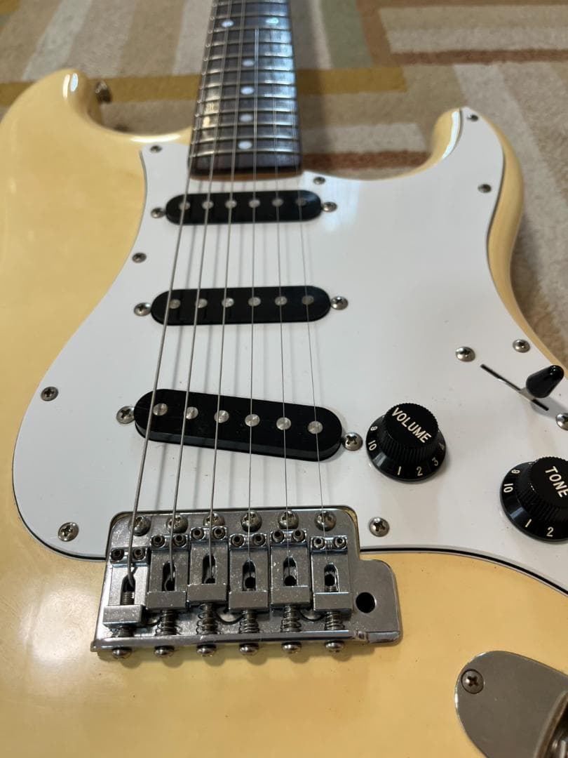 1985年スクワイヤ CST-30フルノーマル