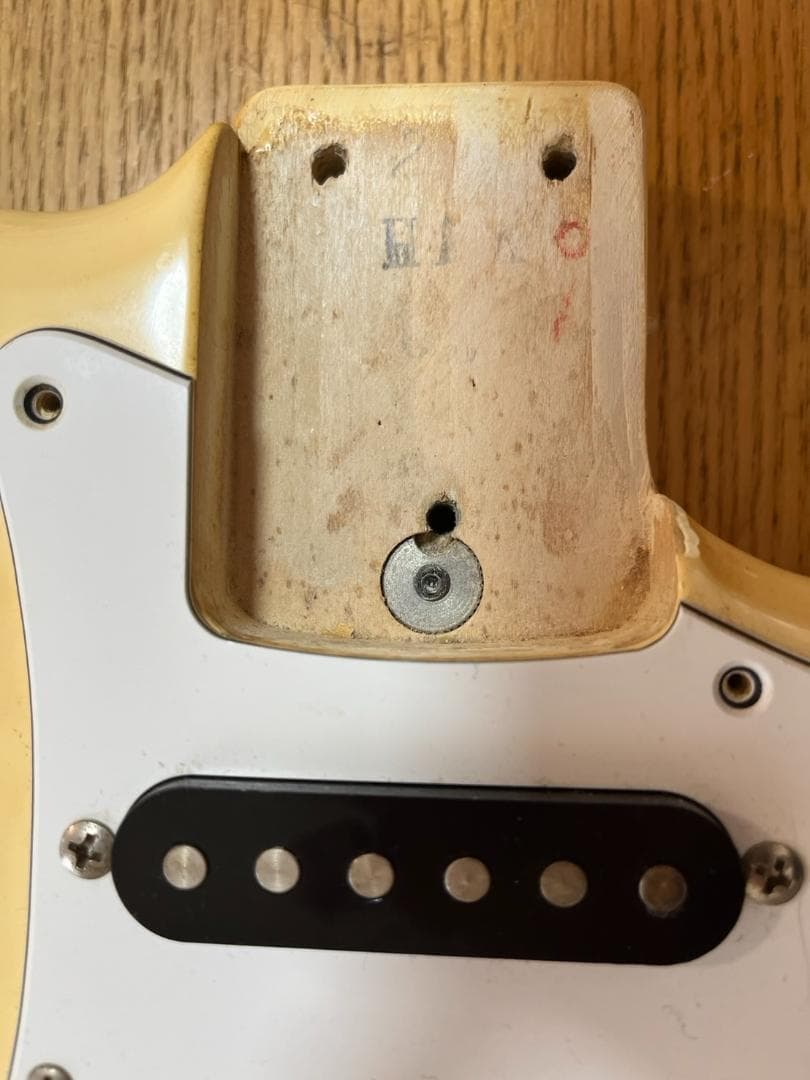 1985年スクワイヤ CST-30フルノーマル