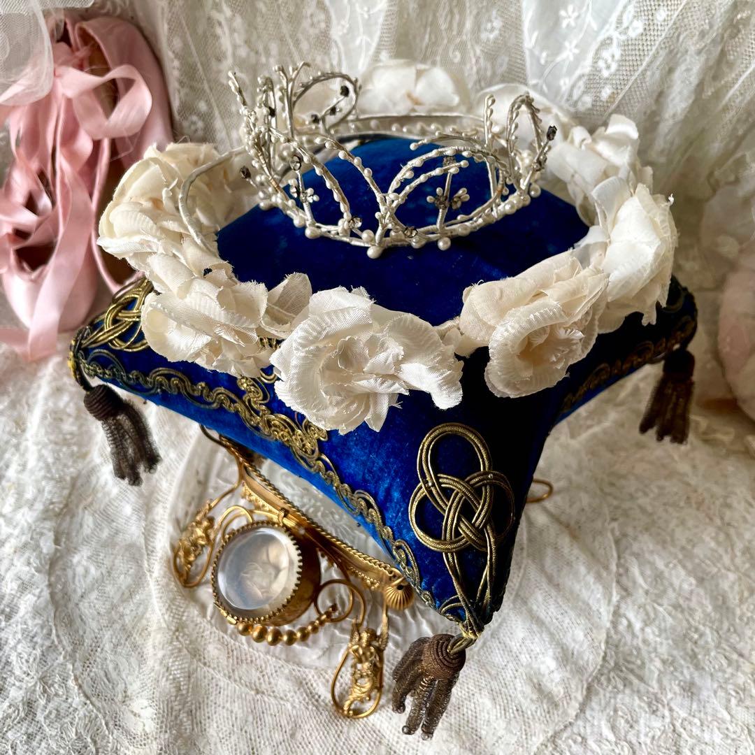シルク布花ティアラ　布花冠　フランスアンティーク　グローブドマリエ　バラ