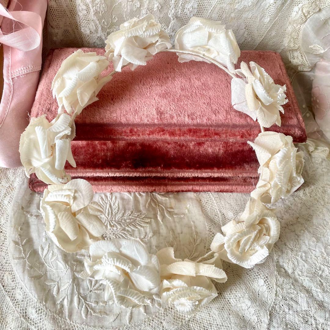 シルク布花ティアラ　布花冠　フランスアンティーク　グローブドマリエ　バラ