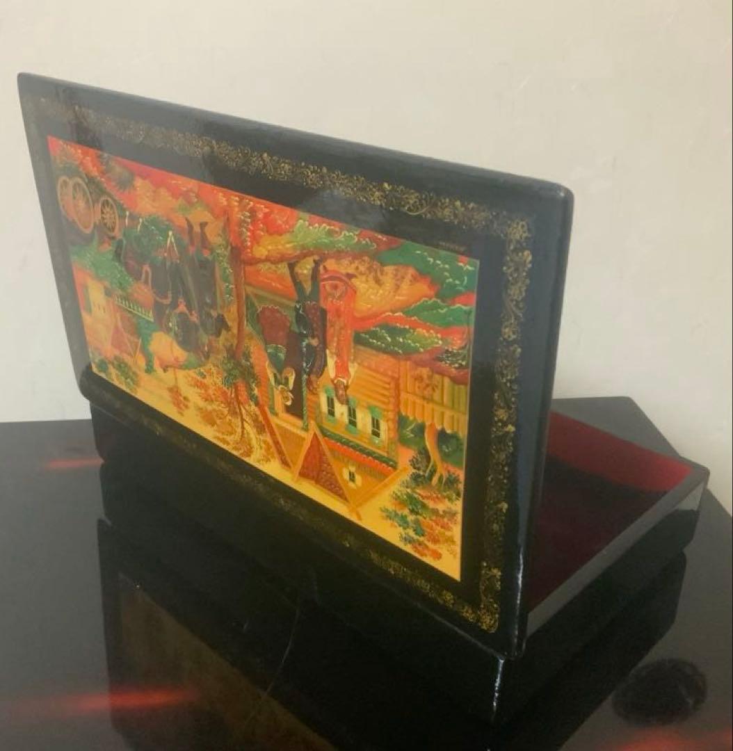 ロシア漆細密　小物収納ボックス　漆塗り　工芸品
