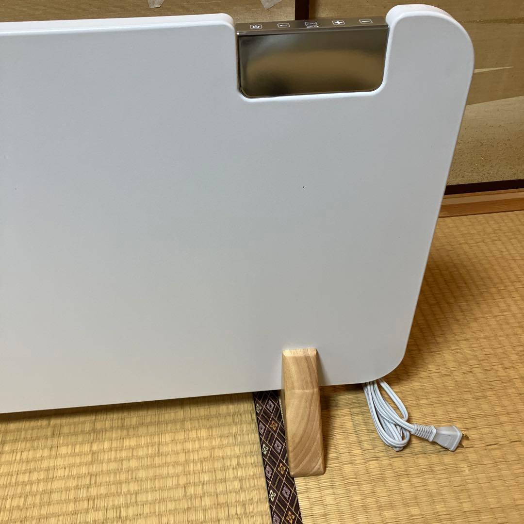 【美品】2025年製　ここぽか　1200w 8畳対応　コンベクターヒーター