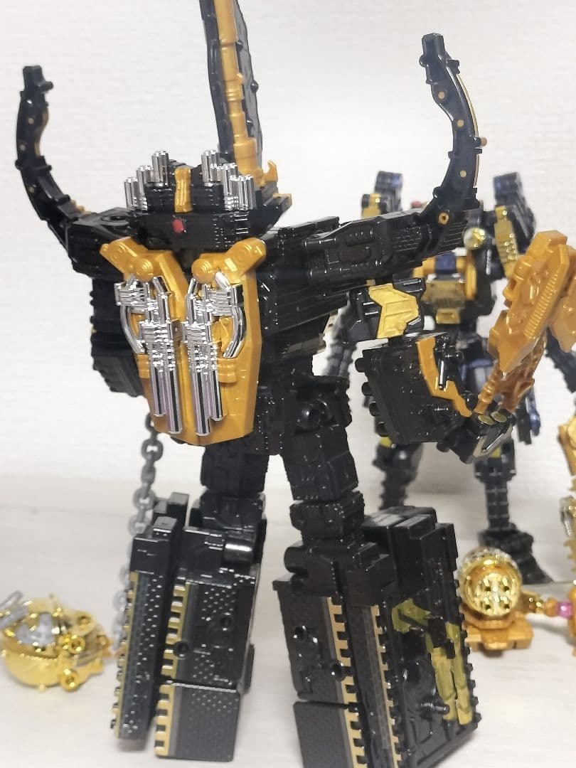 ミニプラPB タランチュラアビス & キングコーカサスカブト