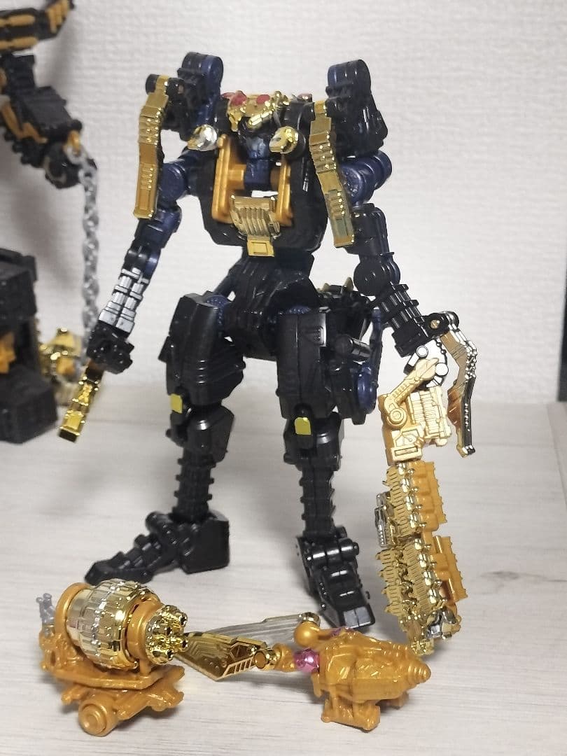 ミニプラPB タランチュラアビス & キングコーカサスカブト