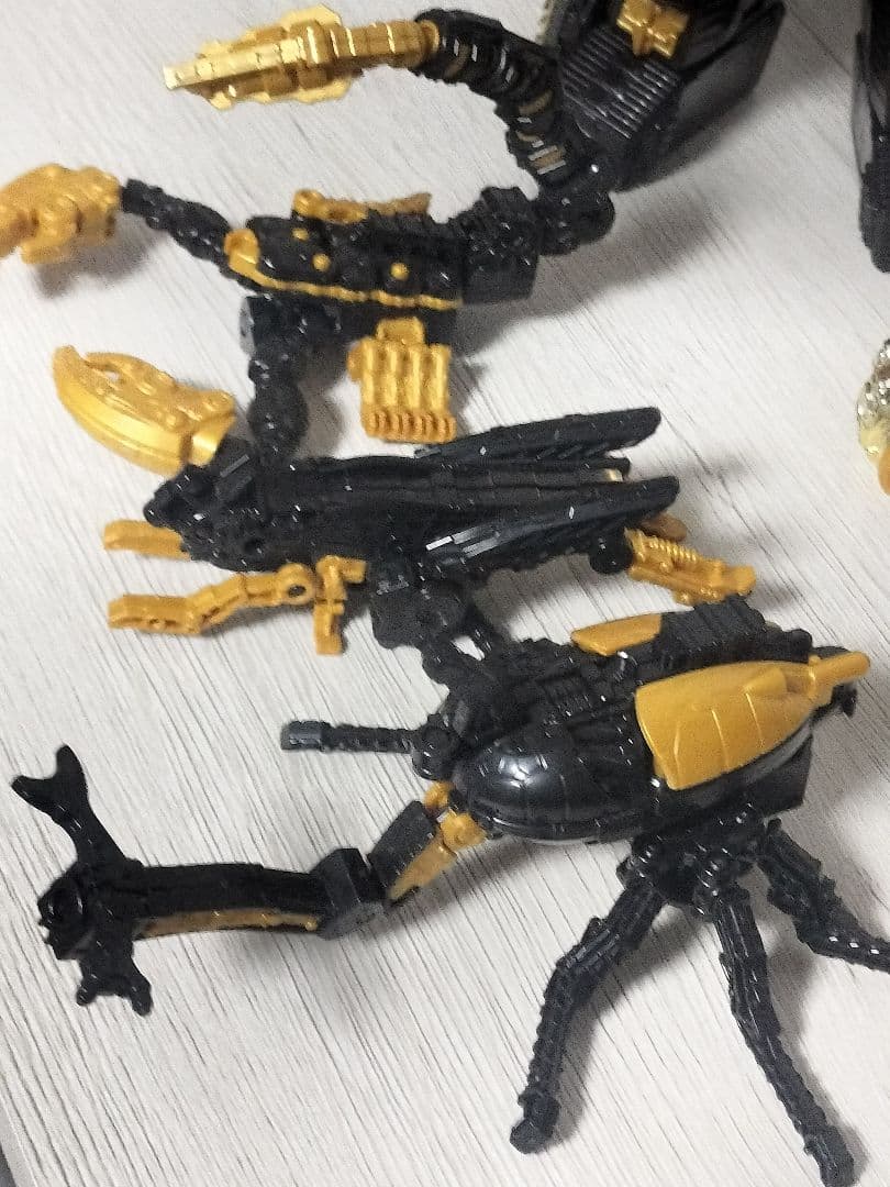 ミニプラPB タランチュラアビス & キングコーカサスカブト