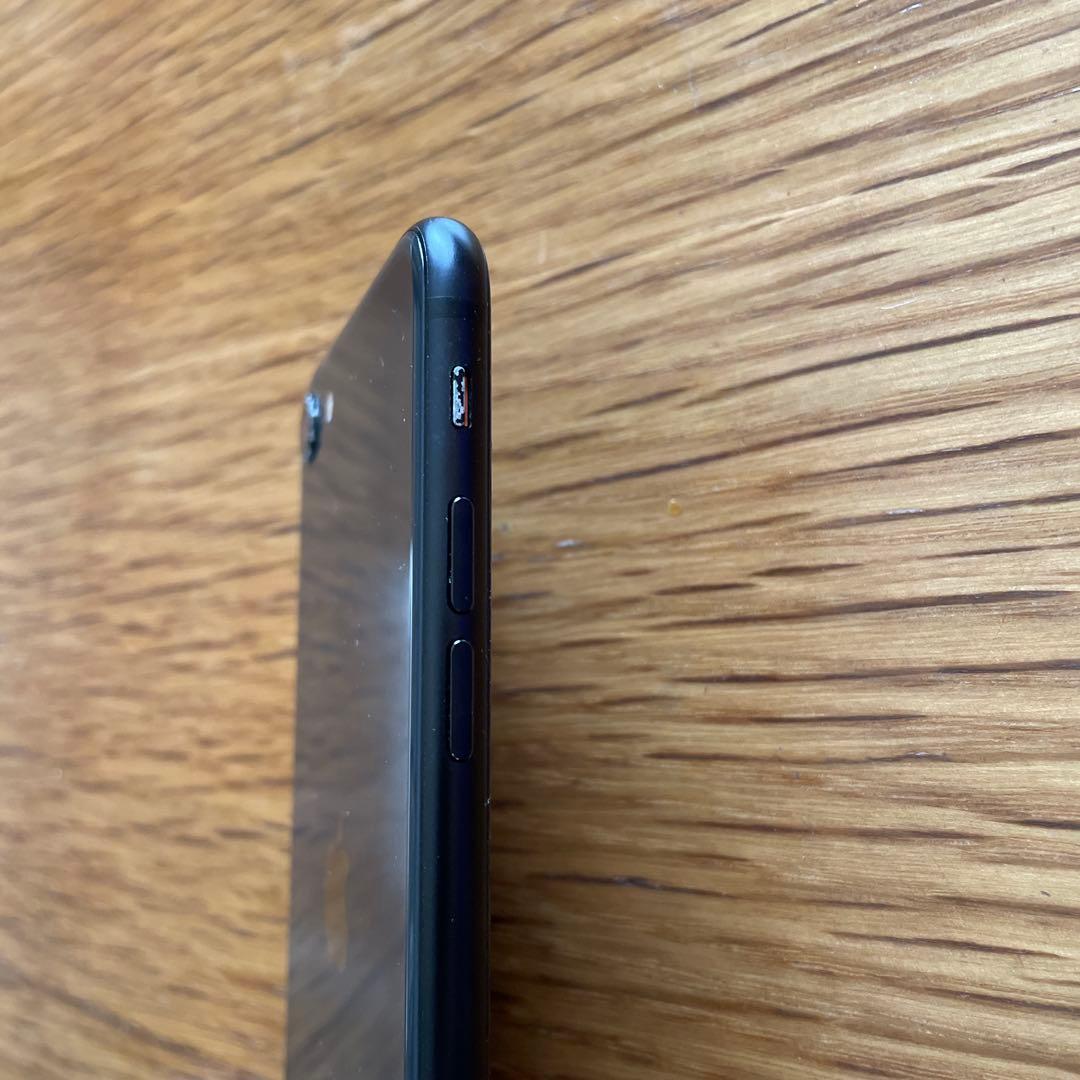 iPhone se2 第2世代　64GB