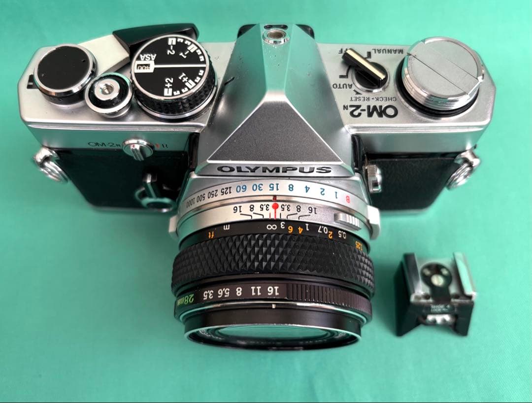 ★ OLYMPUS OM-2N + 広角レンズ 28mm