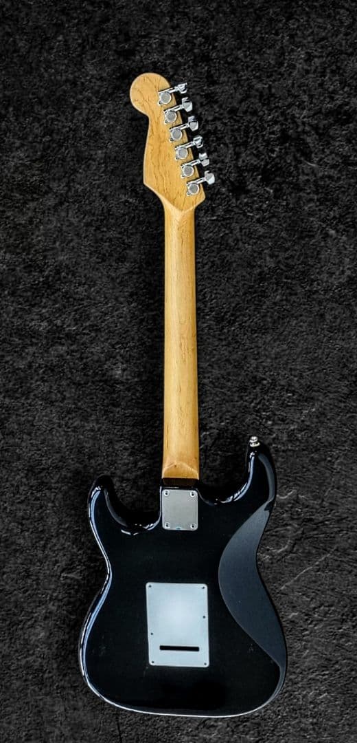 Photogenicフォトジェニックストラト3TSエレキギター オマケチューナー