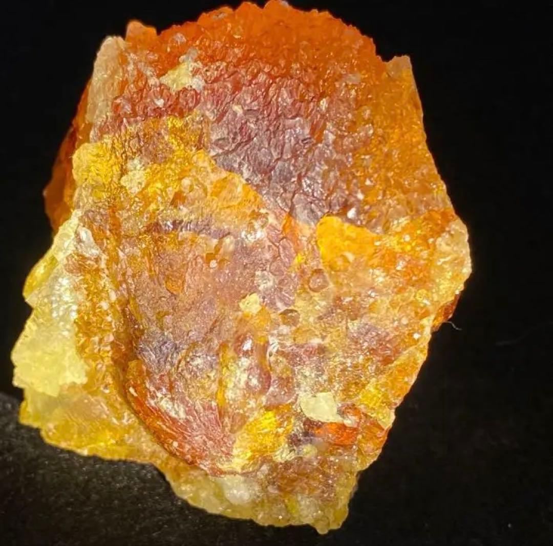 ジンカイト　紅亜鉛鉱　ポーランド産　228g　合成　天然石　鉱物　原石