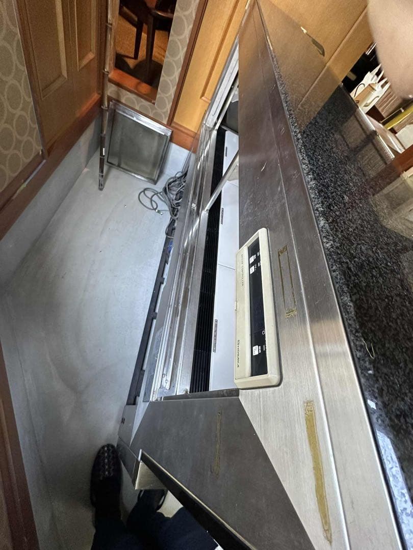 保坂製作所　業務用冷蔵ショーケース（対面ショーケース）