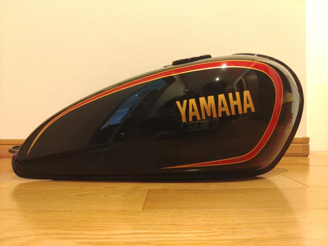 SR400 ナロータンク　難アリ