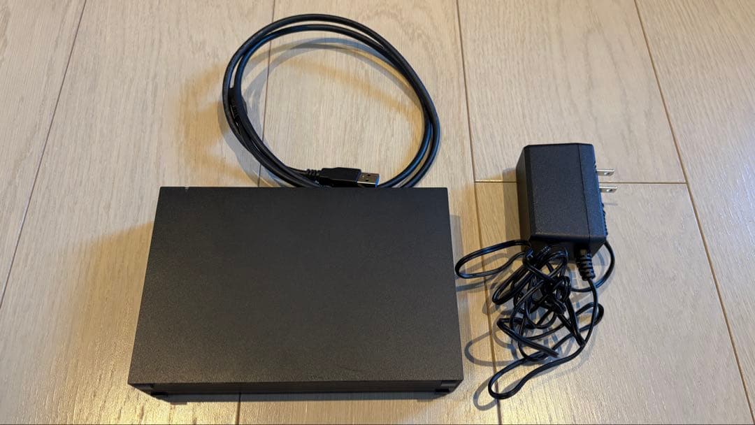 【使用わずか】BUFFALO 外付けHDD 4TB HD-CD4U3-BA