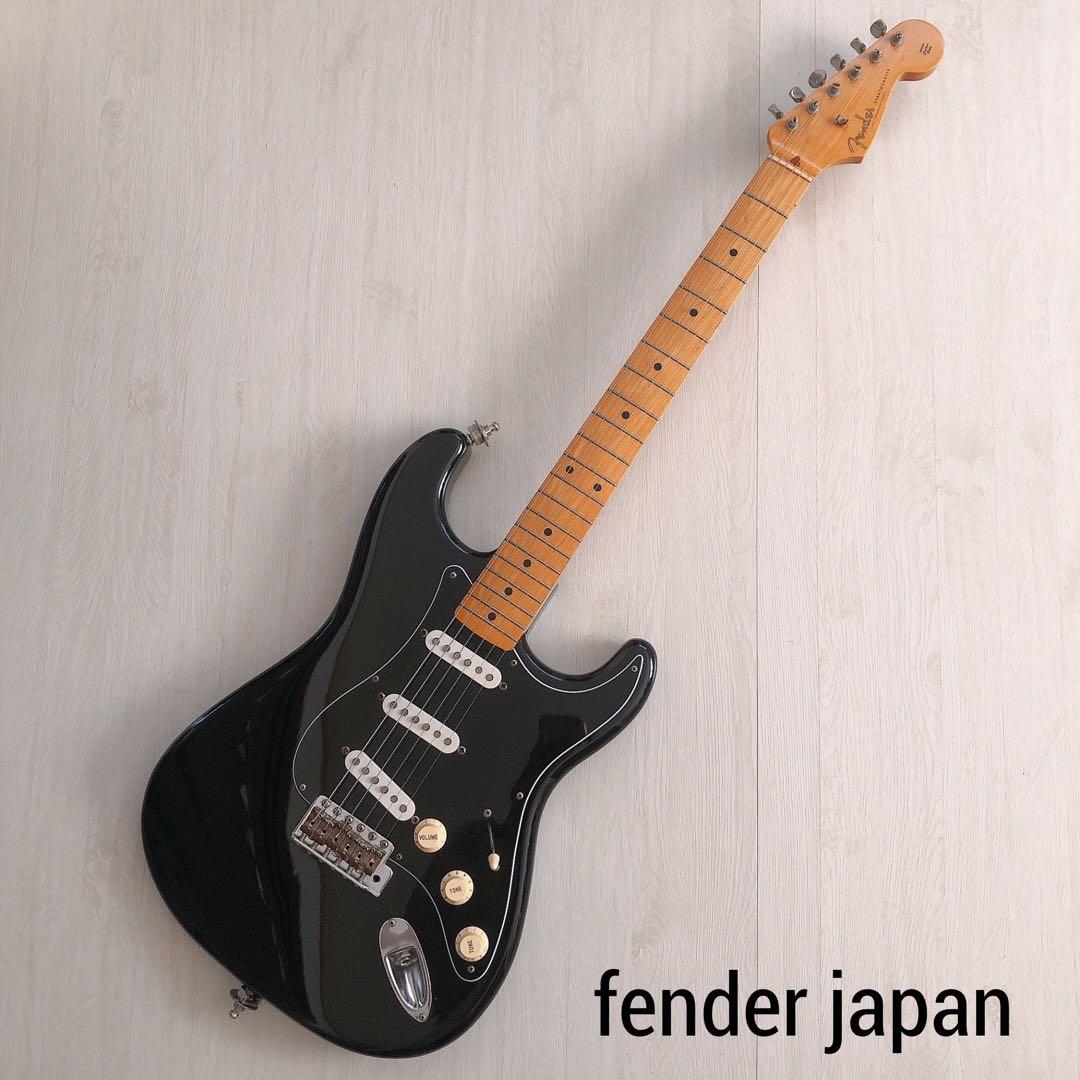 【値下げ中！】fender japan Stratocaster エレキギター