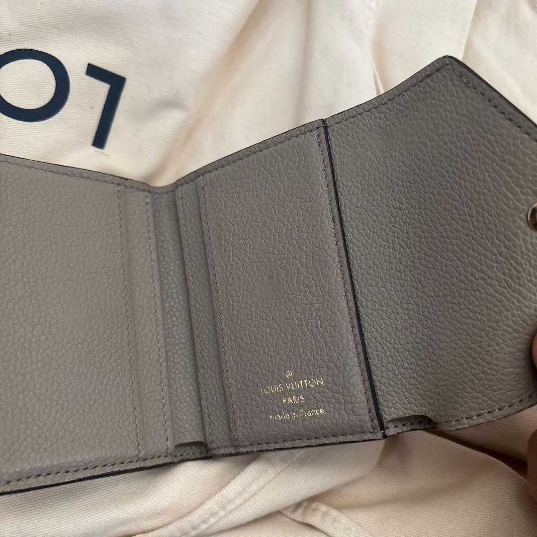 ルイヴィトン モノグラム・アンプラント トゥルトレール ポルトフォイユ・ゾエ