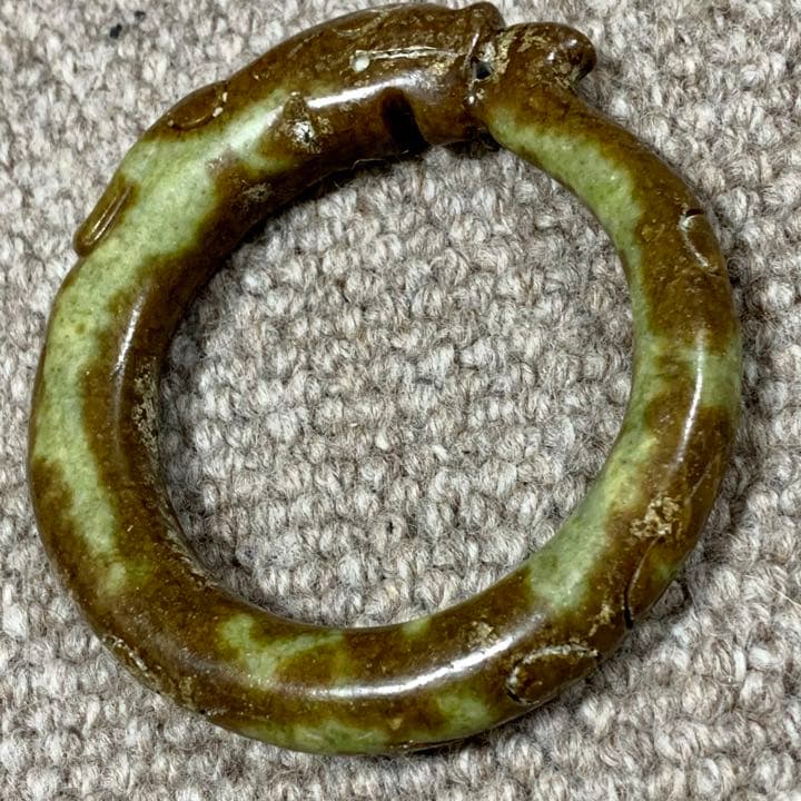 高古玉 紅山文化　ブレスレット？　竜の彫刻　時代物　アンティーク