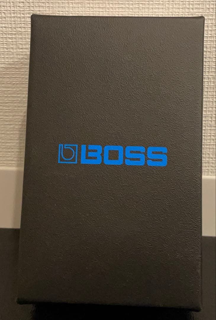 【ほぼ新品】 BOSS ボス MT-2W l Zone ディストーション