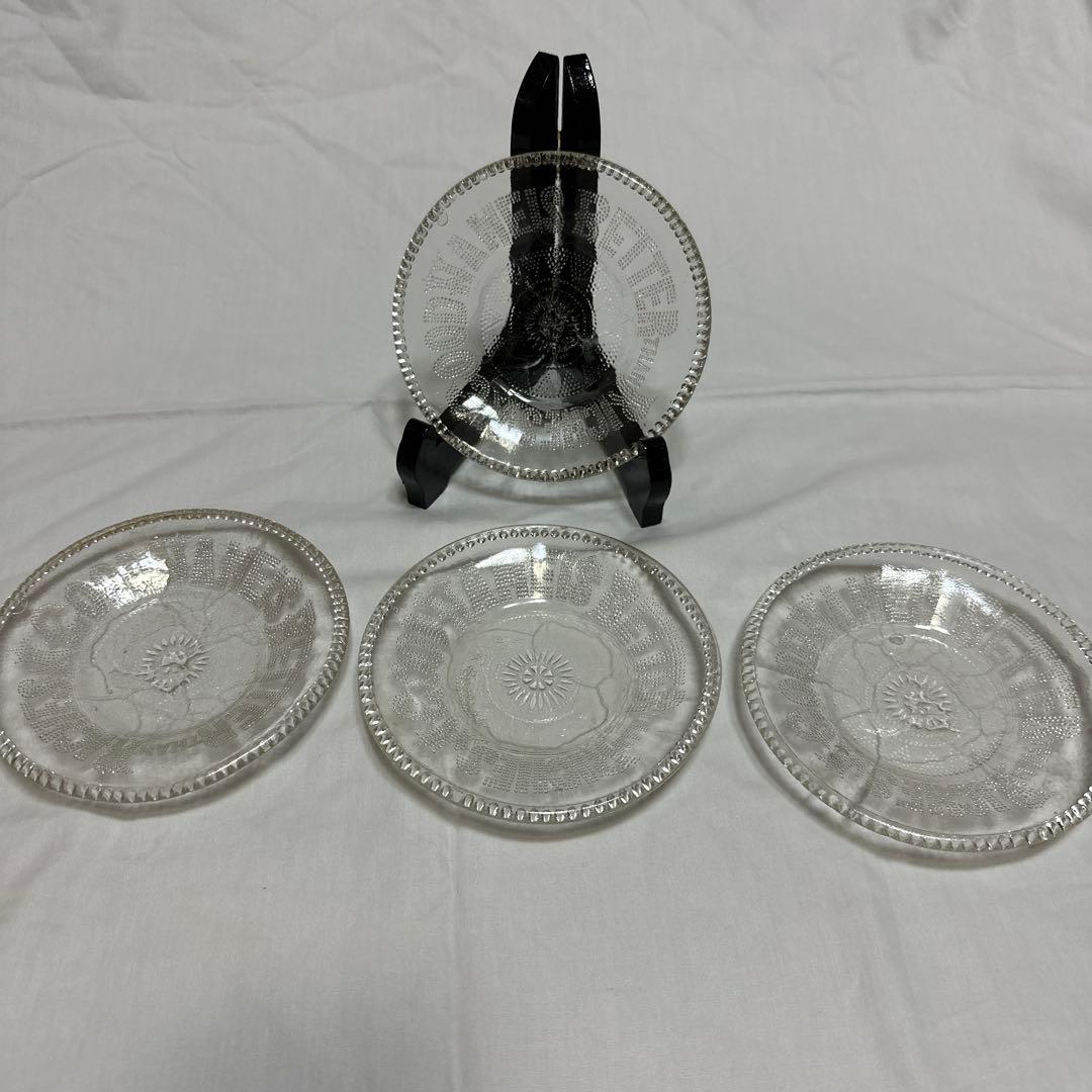 【新品未使用品】明治〜昭和　ガラスプレート4枚セット