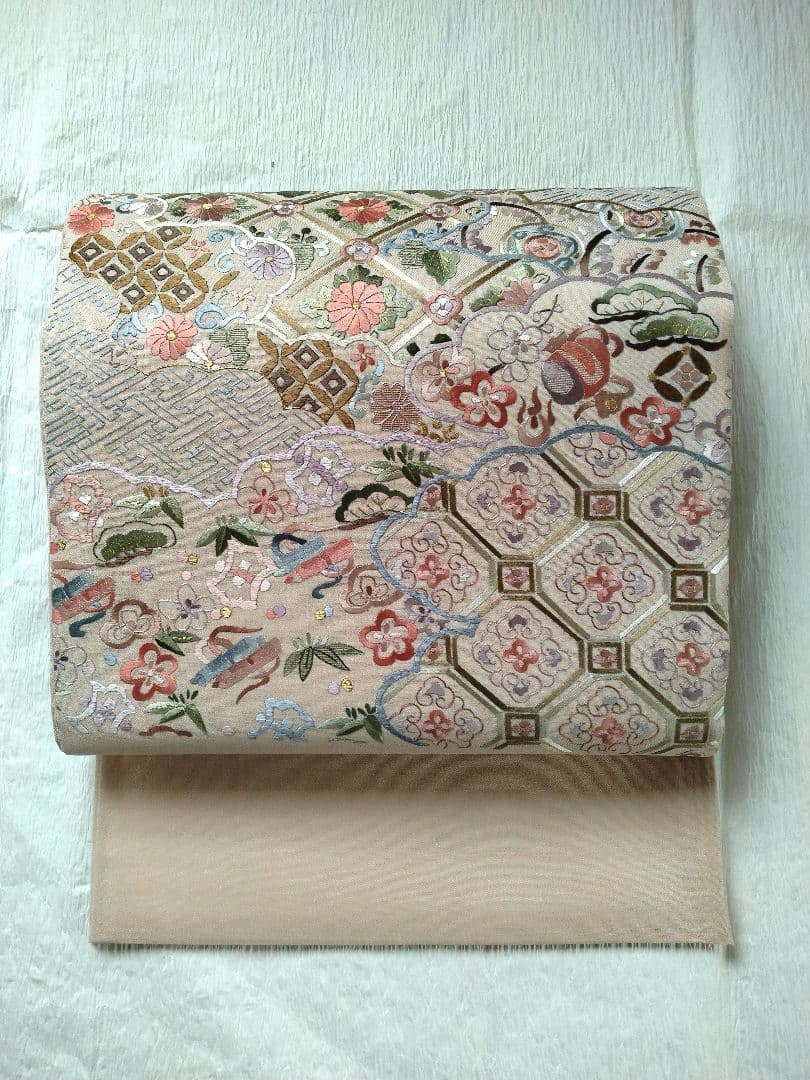 花柄刺繍 袋帯 ベージュ系