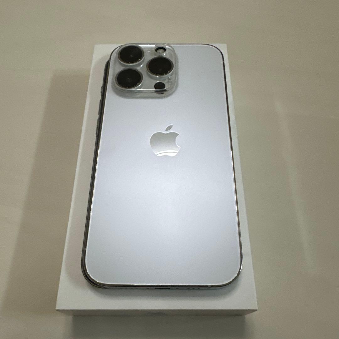 【Hiro】iPhone14Pro シルバー 256GB