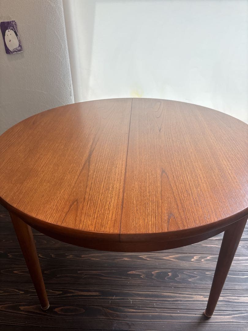 木製円形ダイニングテーブル 伸縮機能付き　jentique ジェンティーク