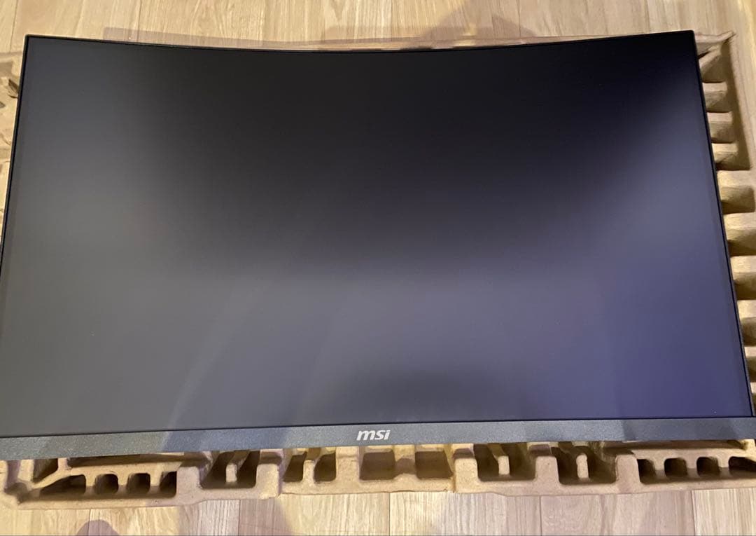 MSI モニター　27インチ