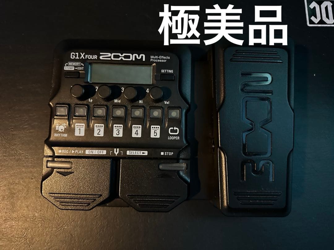 Zoom G1Xfourマルチエフェクター