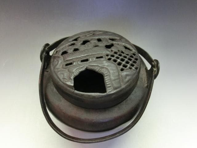 手炉■手焙り 松 門紋 透かし 古い茶道古民具古銅器 手火鉢 手あぶり 火器