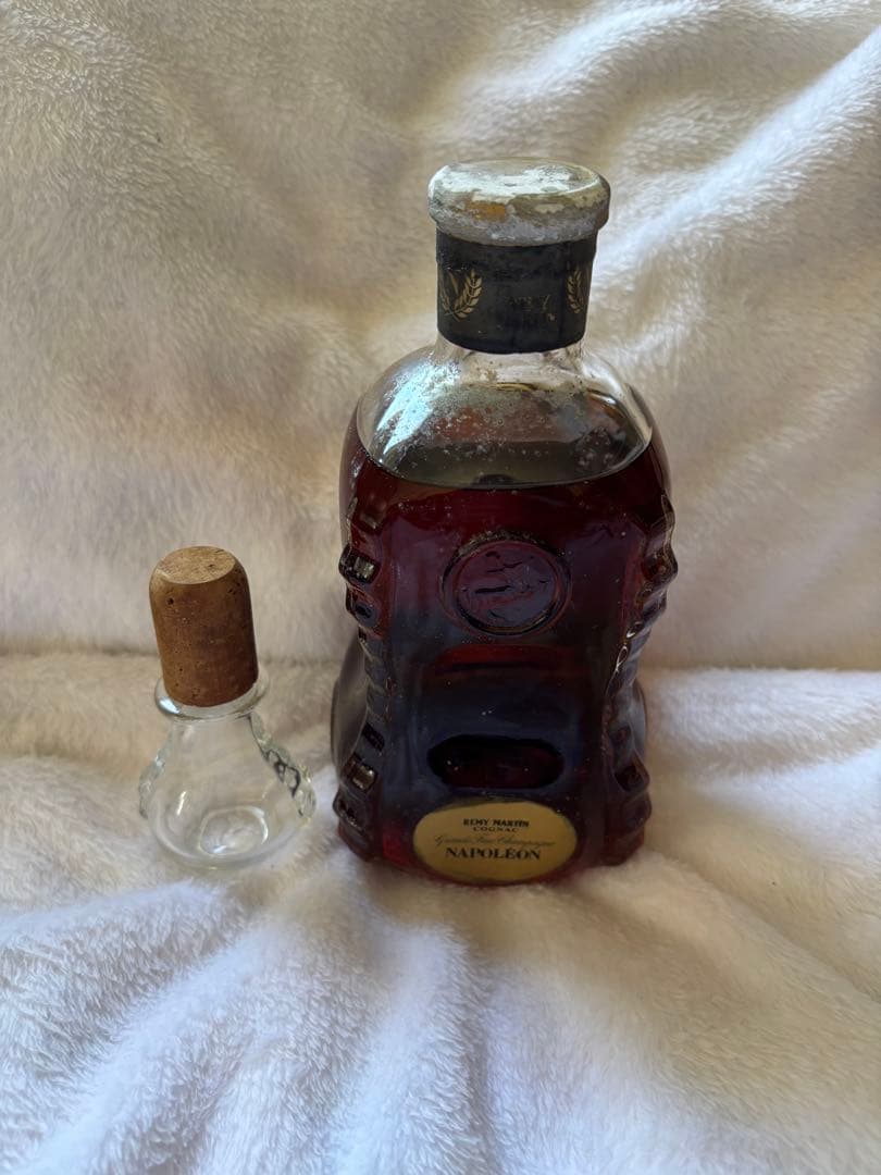 レミーマルタン　ナポレオン　コニャック　700ml 古酒