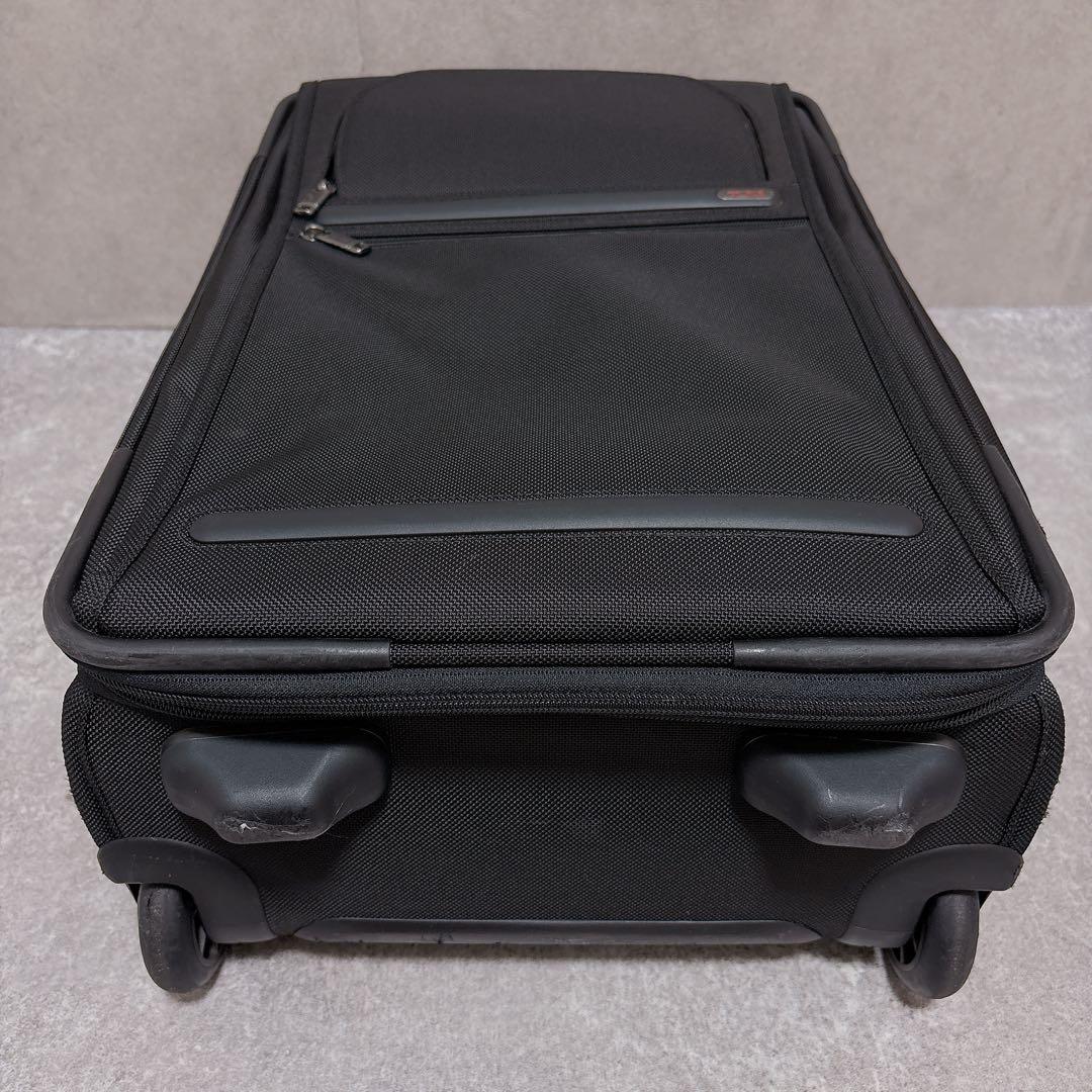 TUMI トゥミ キャリー スーツケース 機内持ち込み可能 拡張 ビジネス 黒